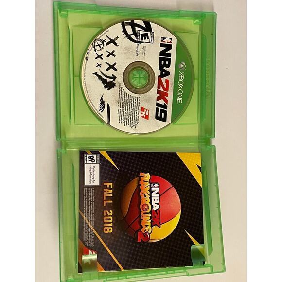 Xbox One  NBA 2k19 basketball video game - Picture 3 of 3